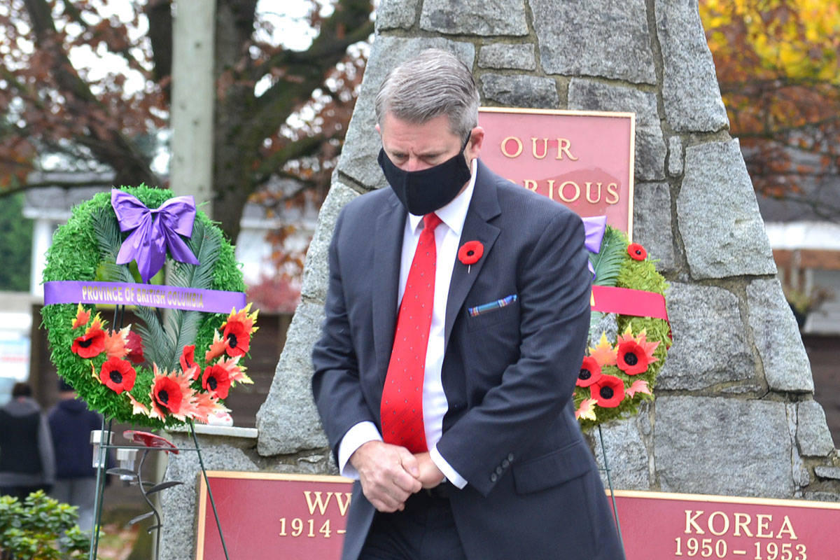 23256502_web1_201106-ALT-Aldergrove-Remembrance-Day-legion_3