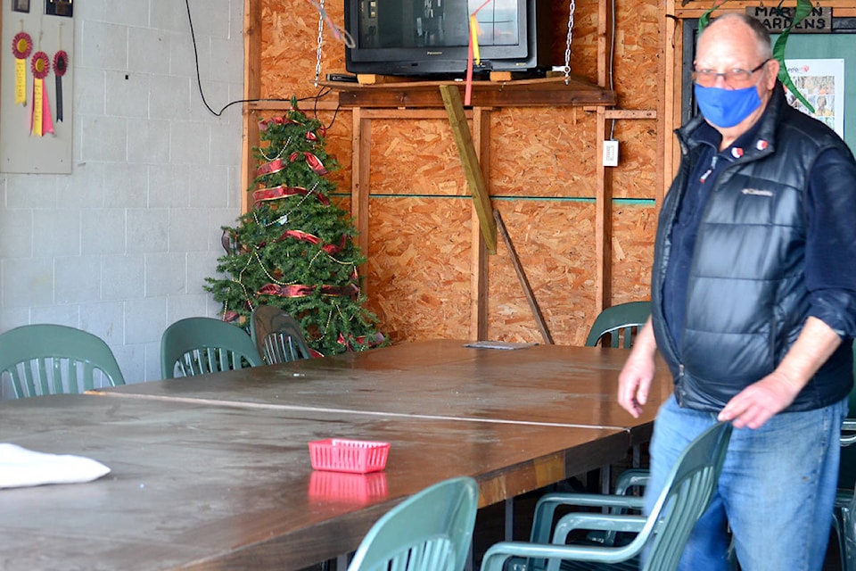 24770616_web1_210407-ALT-Legion-seniors-hub-Doug_2