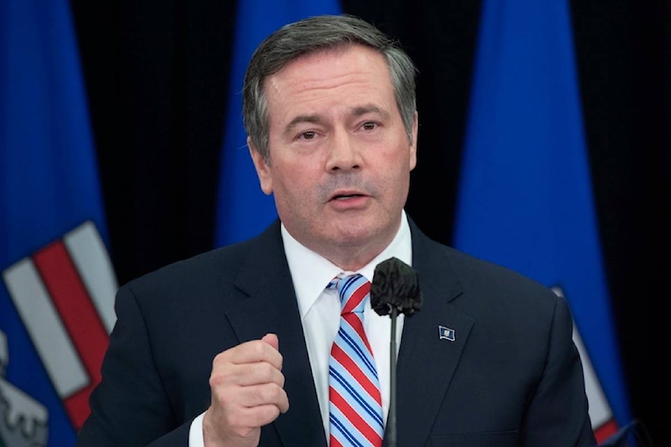 25529701_web1_210613-RDA-vaccine-lottery-alberta-kenney_1