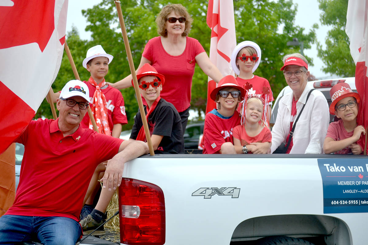 25619622_web1_210623-ALT-RU-Aldergrove-Canada-Day-canada_11