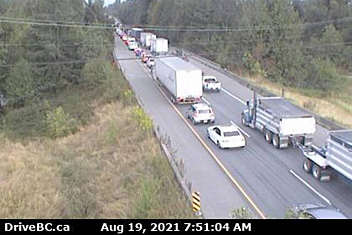 26206766_web1_210819-ABB-highway1-crash-traffic_1