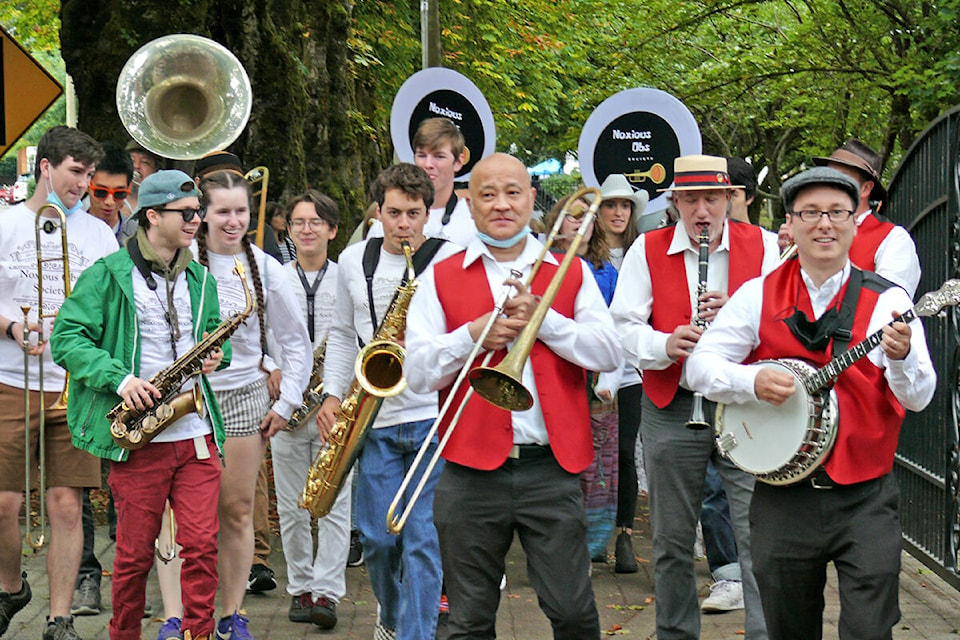 Odlum Brown Fort Langley Jazz & Arts Festival held its traditional New Orleans style Mardi Gras parade through Fort Langley on Saturday, Sept. 4. (Dan Ferguson/Langley Advance Times)