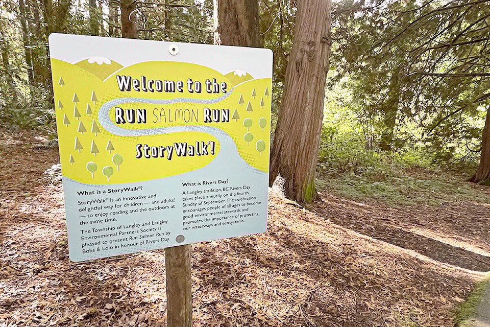 26660688_web1_210929-ALT-MM-Story-Walk-storywalk_1