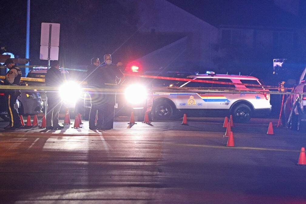 26751330_web1_copy_211014-SUL-RCMP-shooting-122St-80Ave_1