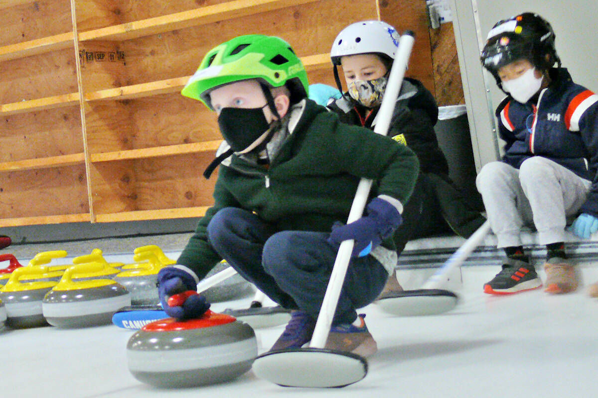 A Canadian Tire Jumpstart grant has purchased new light-weight, but full-size, curling stones for the 91ԭ Curling centre Little Rock program for kids, seen here practicing on Saturday, Oct. 16. (Dan Ferguson/91ԭ Advance Times)