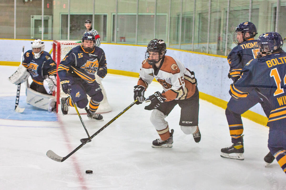 Aldergrove Kodiaks forward Mason Brown circles behind the Chilliwack goal in a Sept. 22 home game at the Aldergrove Credit Union Community Arena that saw the Jets win 8-3. (Kurt Langmann/Special to 91原创 Advance Times)