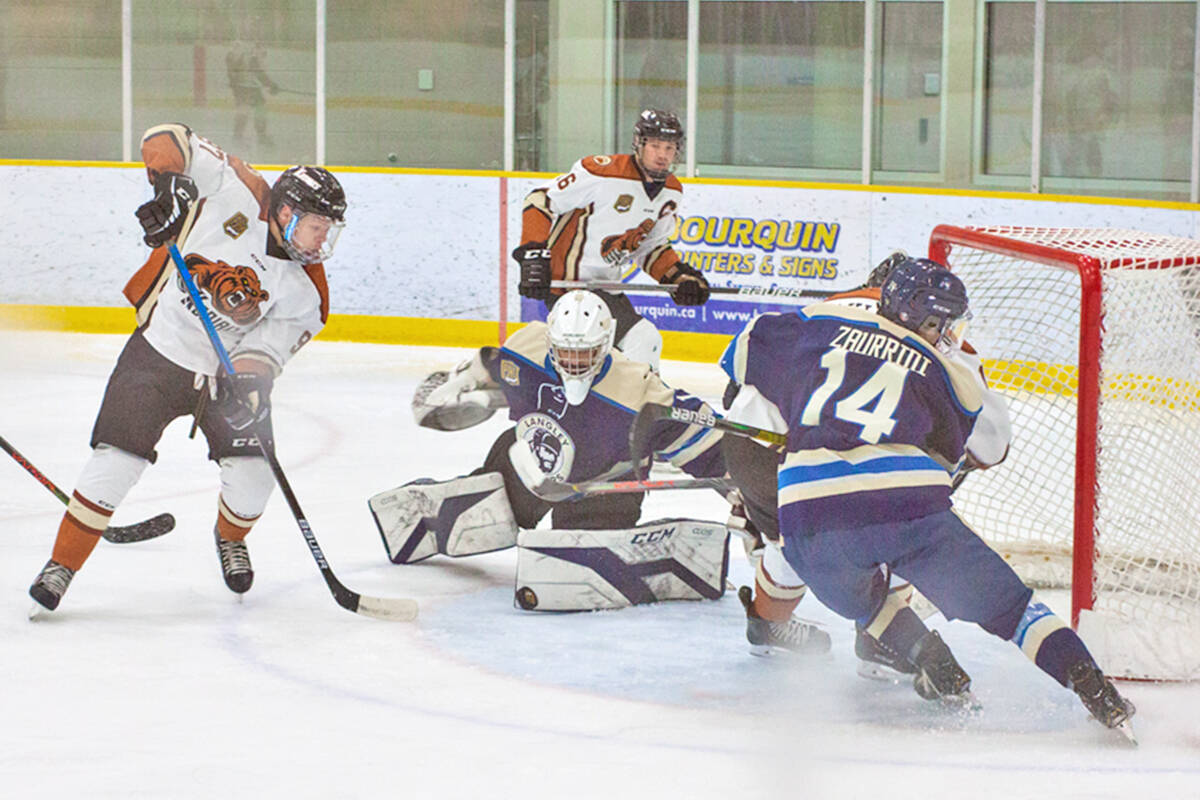 Langley Trappers avenged their Oct. 8 defeat by Aldergrove Kodiaks with a hard-fought 7-5 Nov. 10 win. (Kurt Langmann/Special to Langley Advance Times)
