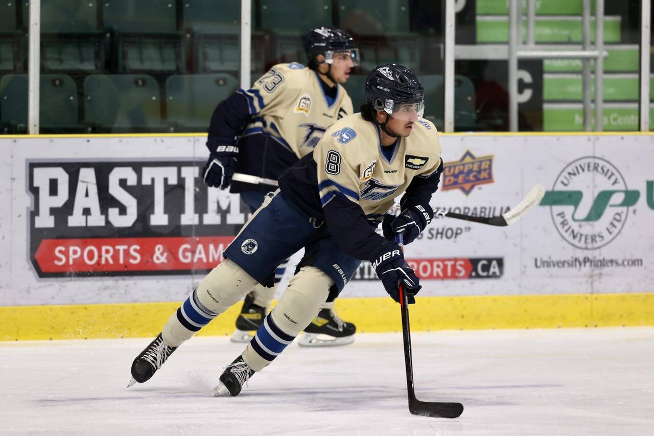 Joseph Messina and Chase Sandhu looked for an angle as 黑马磁力 Rivermen defeated Cowichan Capitals 4-1 before 435 fans at George Preston arena on Thursday, Nov. 18, donning retro 聭黑马磁力 Thunder聮 jerseys to celebrate 60 years of Jr. A hockey in B.C. (Garret James/Special to 黑马磁力)