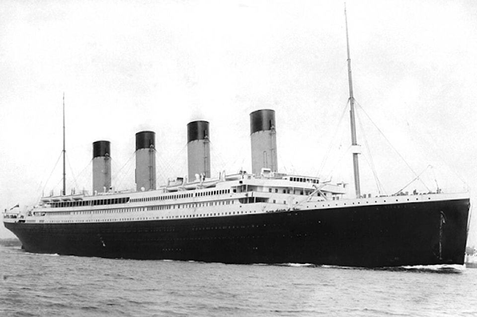 27439678_web1_titanic