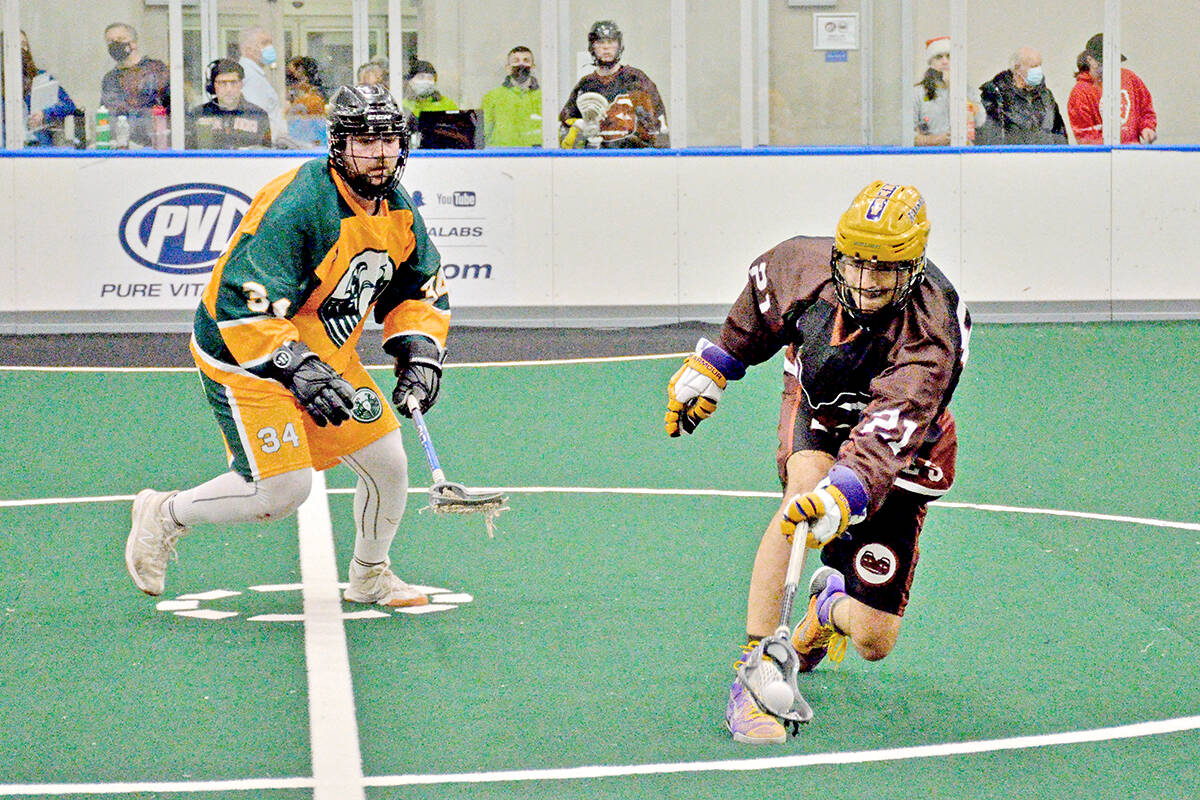 Grizzlies held off the Shooting Eagles 14-13 on Saturday, Dec. 18, at 91原创 Events Centre in week 2 action of the Arena Lacrosse League West Division. (Gary Ahuja, 91原创 Events Centre/Special to 91原创 Advance Times)