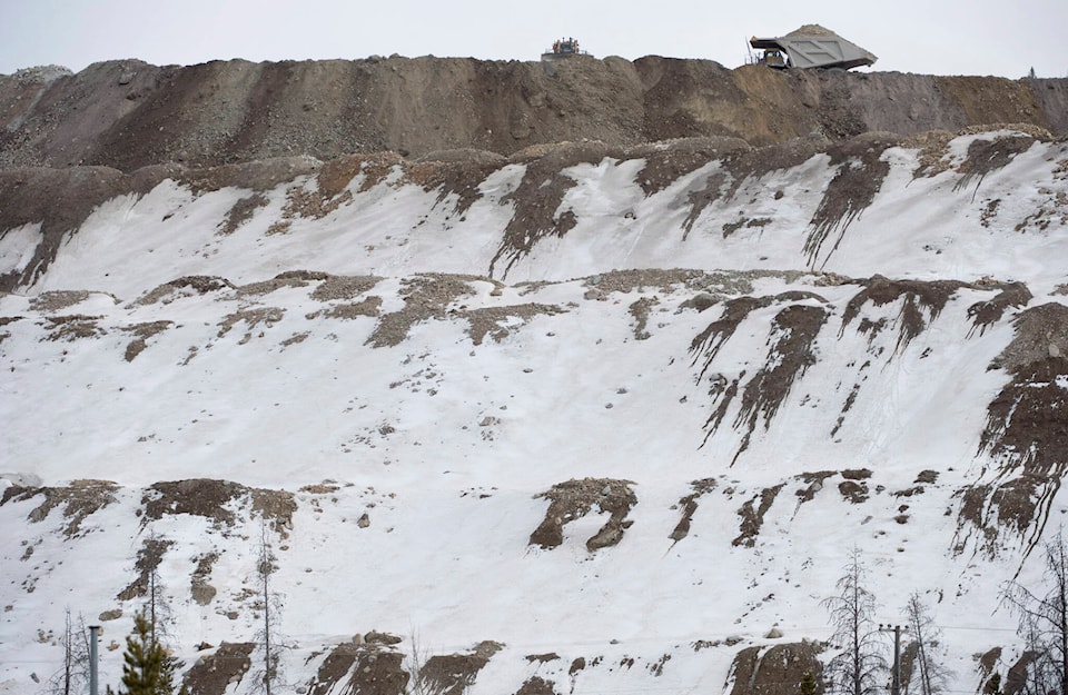 27801243_web1_220112-CPW-Teck-strike-Highland-Valley-copper-mine-mine_1