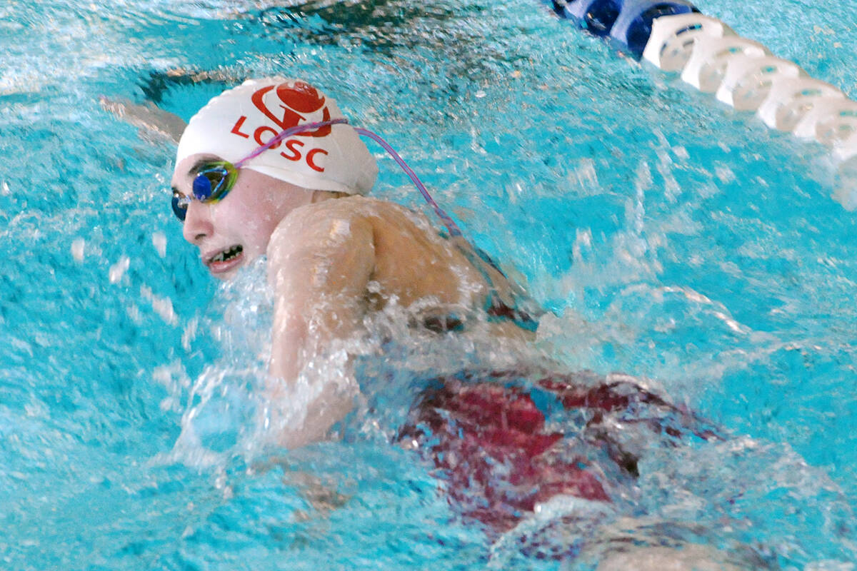 91原创 Olympian Swim Club member Kalan Larson competed in the 400 metre freestyle event at the LOSWC Long Course Invitational held at Walnut Grove Community Centre pool on Saturday, Feb. 12. (Dan Ferguson/91原创 Advance Tines)