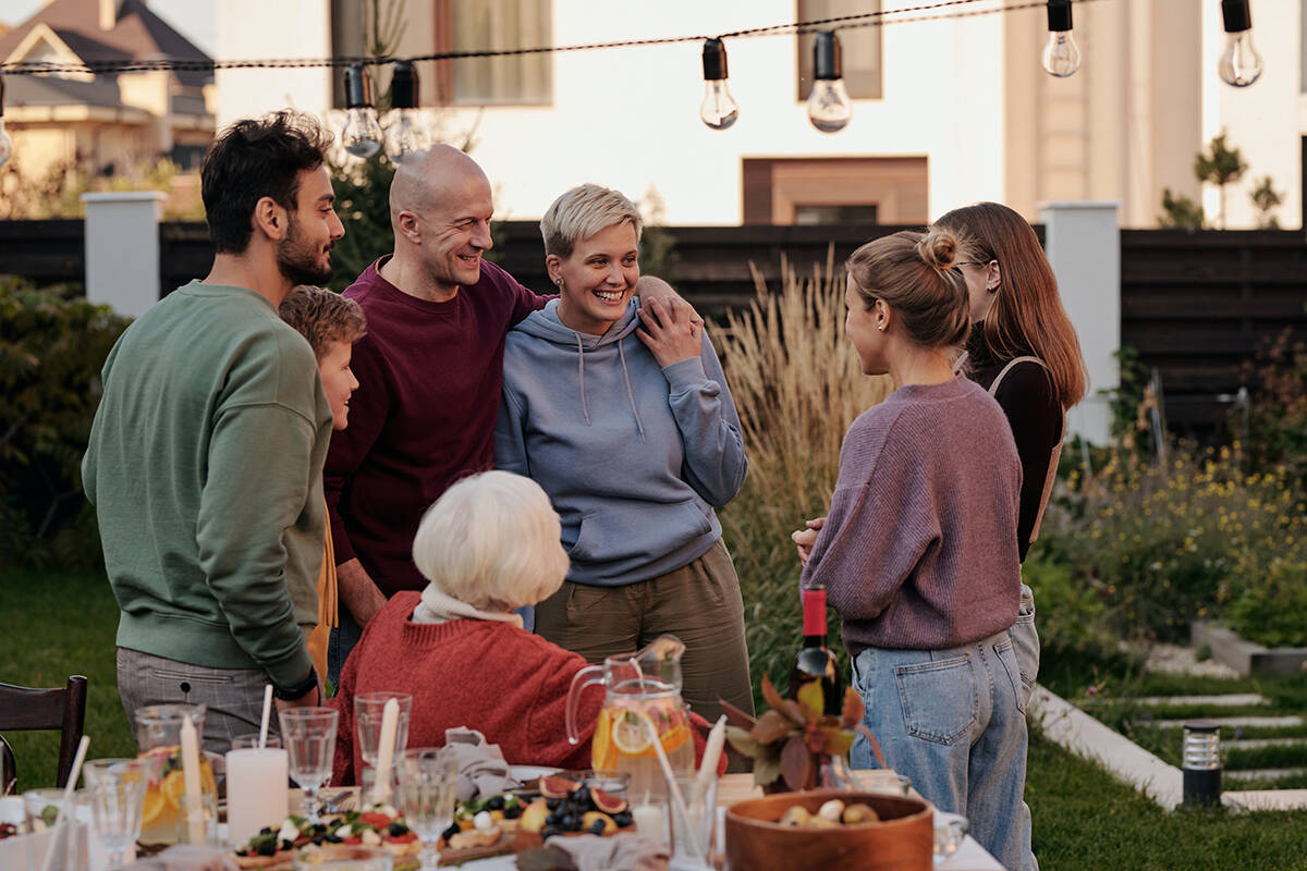Many people think being named executor on a will is an honour. But Lesley Russell, a CBM Lawyers Associate who specializes in Wills/Estates/Trusts and Personal Planning (Powers of Attorney and Representation Agreements), says it聮s a big responsibility too.