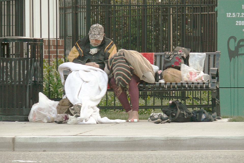 28428551_web1_201201-LAT-more-outdoor-homeless-file_1