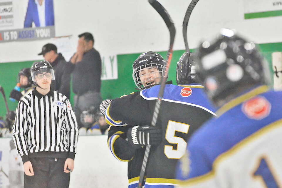 Saturday morning U15 action at the Langley Cup double knockout tournament for “C” Division teams from U11 to U18 in the Langley Minor Hockey Association. (Dan Ferguson/Langley Advance Times)