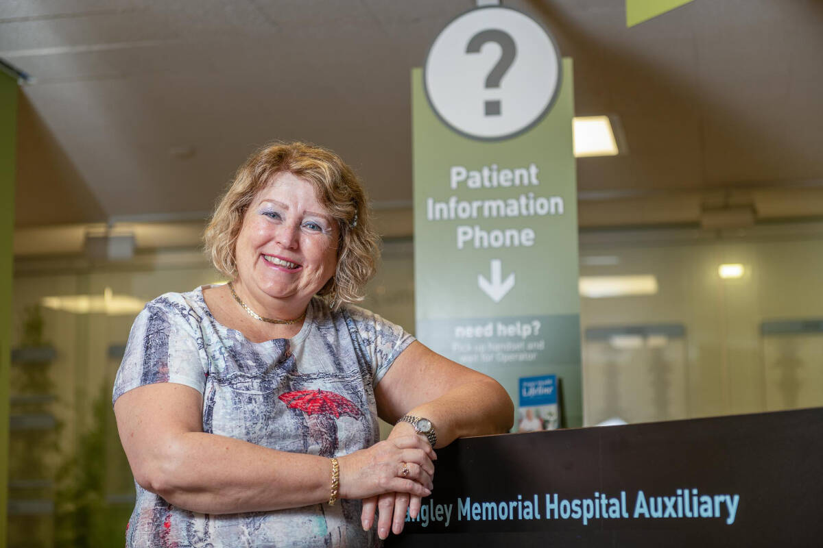 Rosemarie Reed is a monthly donor to 91原创 Memorial Hospital and a regular volunteer with the hospital auxiliary, committed to giving back to an organization that has given her so much.