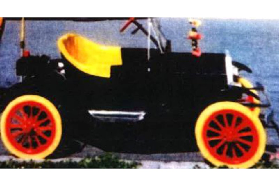 28806349_web1_220414-LAT-ShowCar