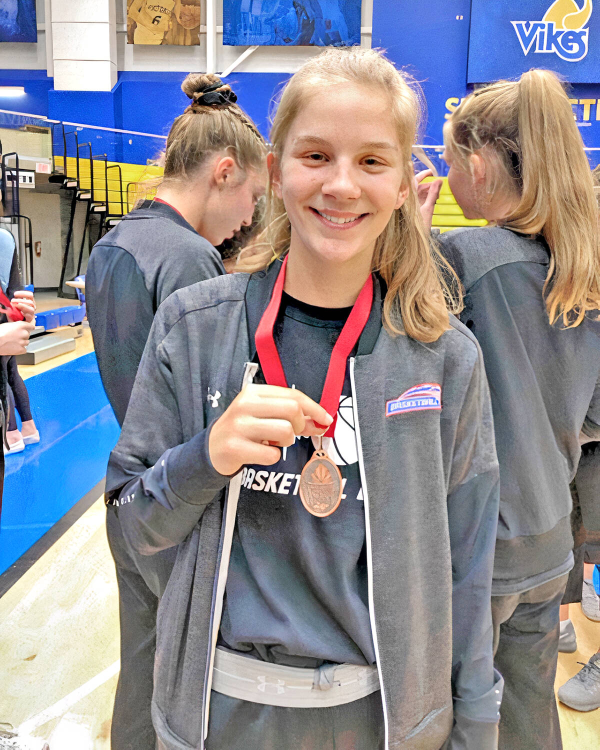 Aldergrove聮s Cassidy Buchanan with her bronze medal at the U15 Girls National Championships in 2019. She will be playing for Trinity Western University in 91原创. (file)