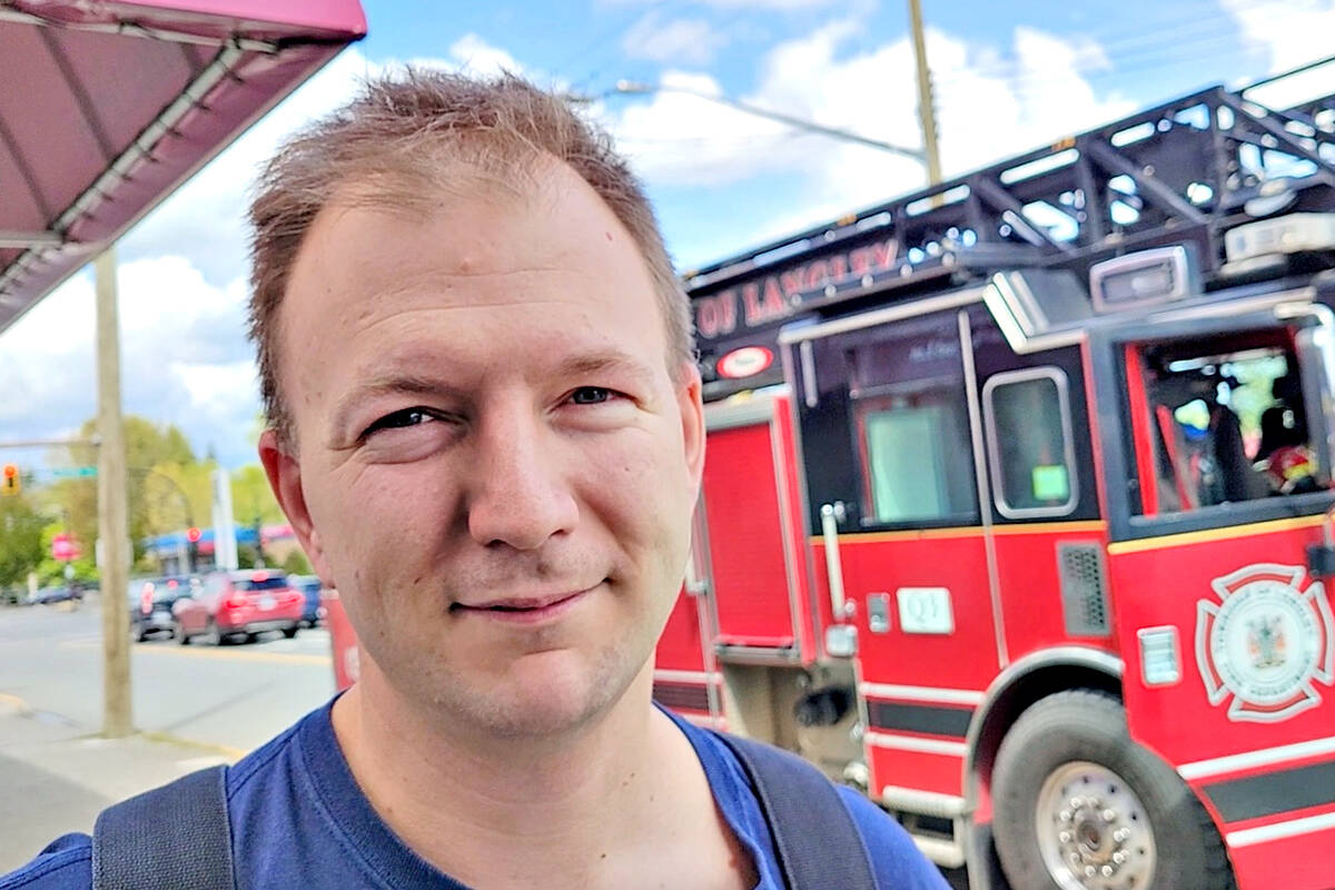 91原创 Township firefighter Ryan Olesko, a 聭born and raised聮 Canadian of Ukrainian background, was happy at the response to a planned May 28 funraising dinner for Ukraine at the Royal Canadian Legion Aldergrove branch. Tickets are going fast. (Dan Ferguson/91原创 Advance Times)