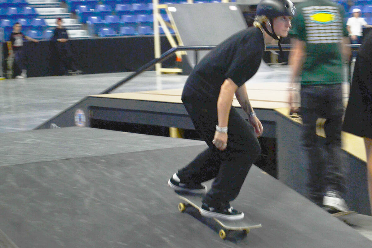 29418000_web1_220610-LAT-TA-LECSkateboarding-_5