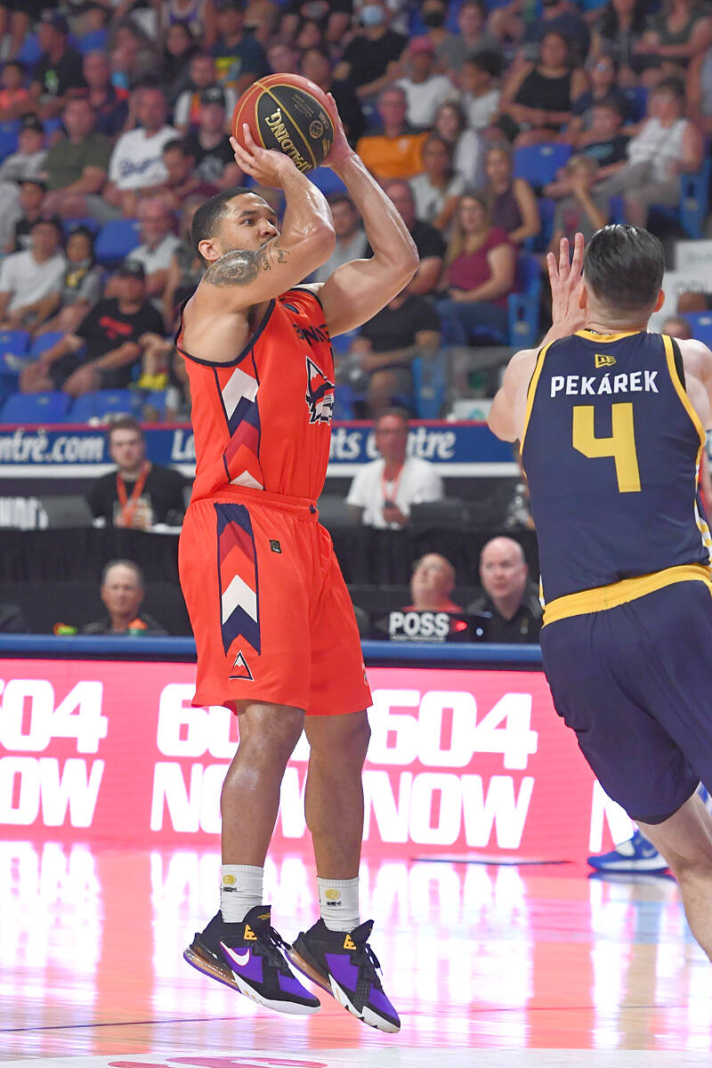 Bandits聮 Malcolm Duvivier scored 11 of his 18 points in the fourth quarter against Edmonton on Saturday, July 30, including a trio of huge three pointers to lead the team comeback at 91原创 Events Centre to close out the Canadian Elite Basketball League (CEBL) regular season. (Fraser Valley Bandits/CEBL)