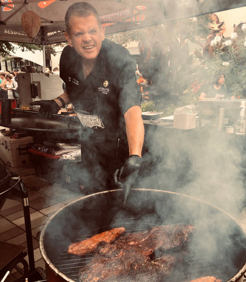 Barbecue fans rejoince:Ppitmaster Kevin Legge will be on hand once again at Fork & Finger, hosted by the Downtown 91原创 Business Association.
