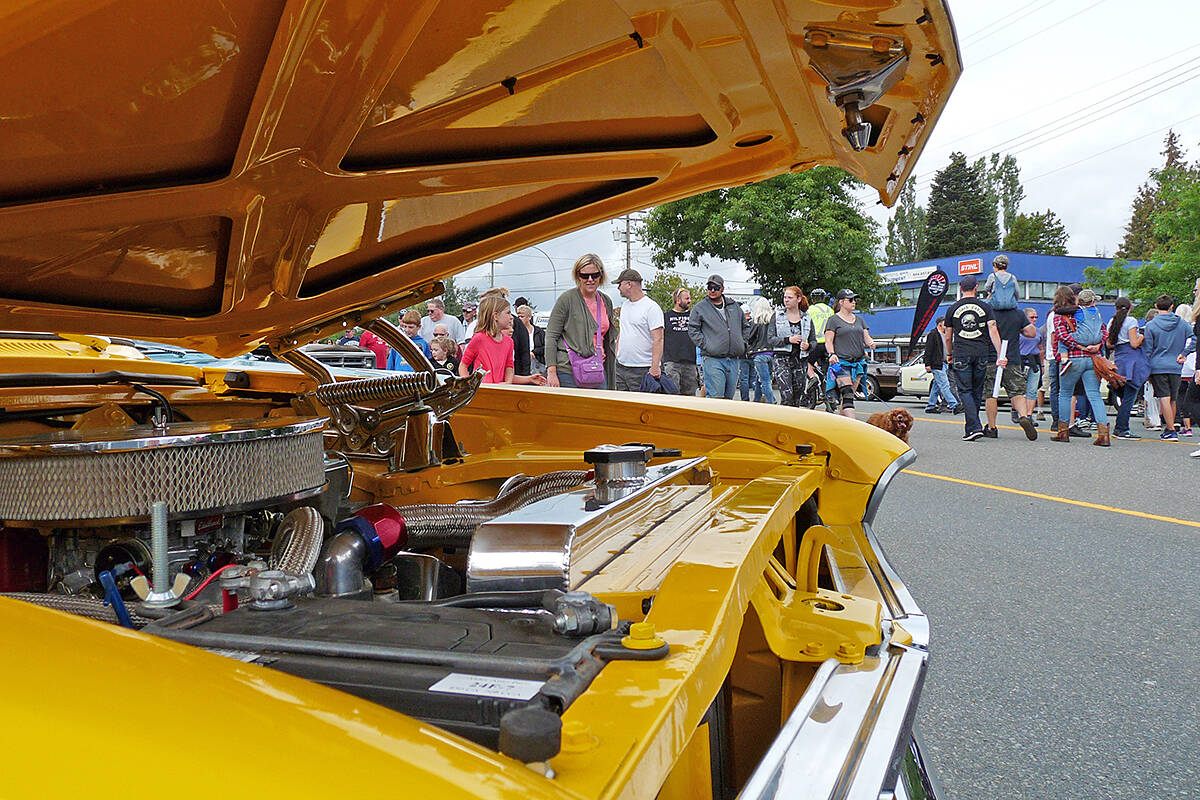 30276710_web1_180908-LAT-cruise-in-1