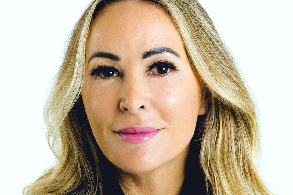 30639184_web1_221005-LAT-RH-CandidateMacDonald-Cathy_1