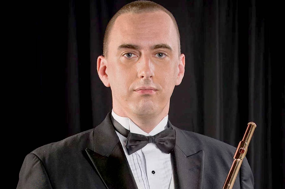 30851914_web1_221028-LAT-TA-LCMSFluteAndPianoShow_1