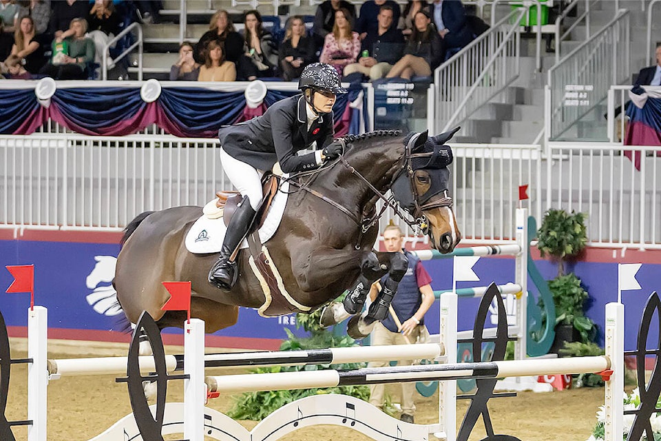 30931713_web1_221106-LAT-DF-Foster-second-at-Toronto_1