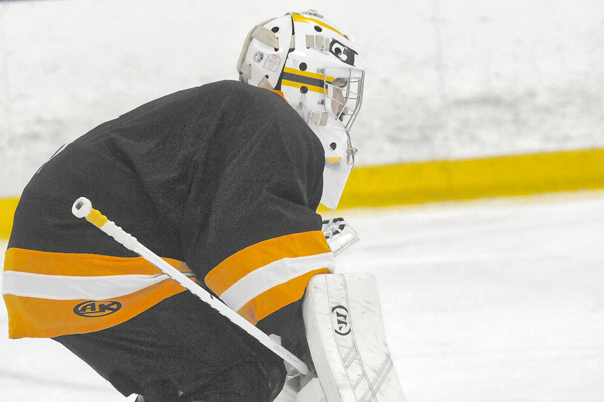 Walleye netminder B.J. Ayles guarded the crease as the West Coast Walleye played a friendly game of hockey with the Icebreakers at the 91原创 Sportsplex on Oct. 29 to raise funds for the BC Children聮s Hospital foundation. (Dan Ferguson/91原创 Advance Times)