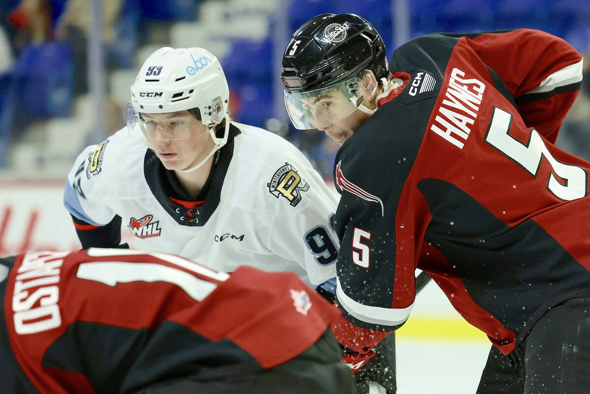 Carson Haynes was digging for the puck as the Vancouver Giants bounced back in a big way Sunday afternoon, Nov. 27, taking down the first-place Portland Winterhawks 3-1 at 91Ô´´ Events Centre. (Rob Wilton/Special to 91Ô´´ Advance Times)