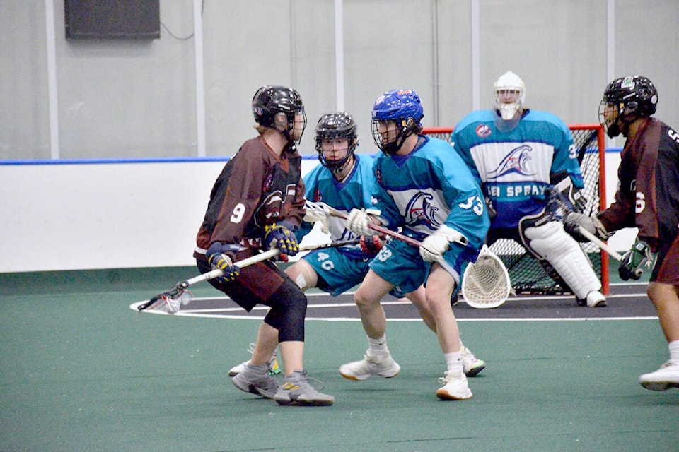 28467731_web1_220315-LAT-TA-SeaSprayDefeatGrizzlies-_2