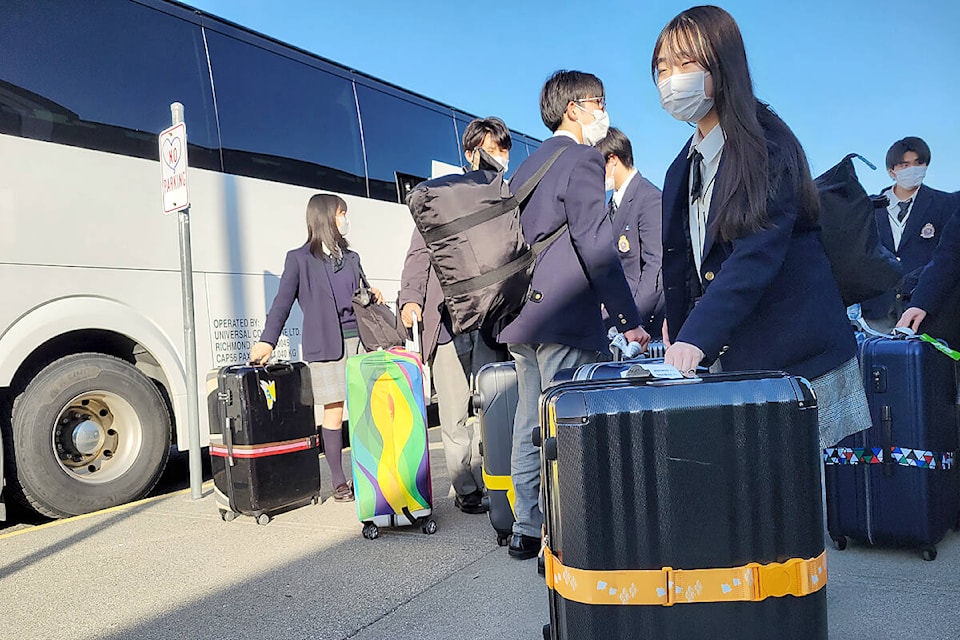 A group of 321 Grade 10 and 11 students from the Yamata Gakuin school in Japan arrived at the 91ԭ Christian School on Saturday, March 18, to begin an eight-day Canadian adventure. While here, they are staying with local families. (Dan Ferguson/91ԭ Advance Times)
