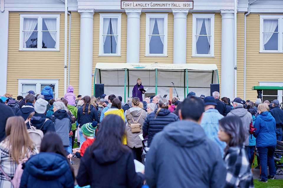 MC Reverend Sophia Duncey, spoke to 300 people of all ages who took part in the first post-pandemic Stations of the Cross Easter event in Fort 91ԭ on Good Friday, April 7. (Rob Wilton/RJMedia.ca)