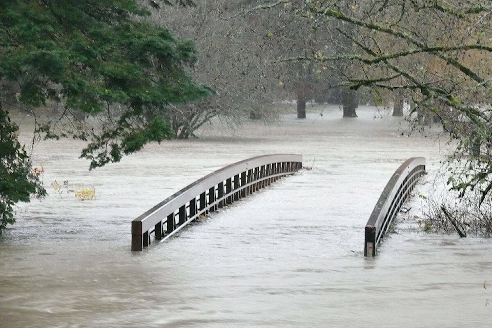 32547882_web1_230426-LAT-DF-flood-mitigation-2021-file_1
