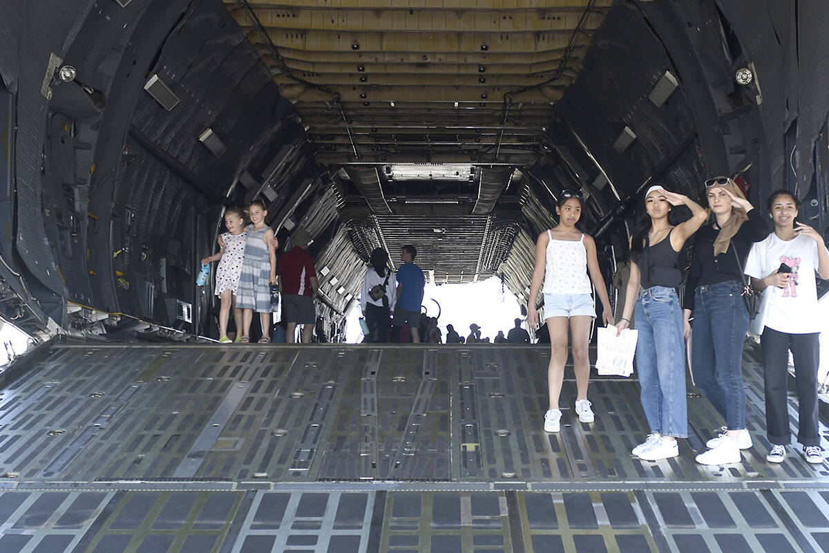 32573867_web1_230430-ABB-GirlsFlyTooCoverage-morrow_3