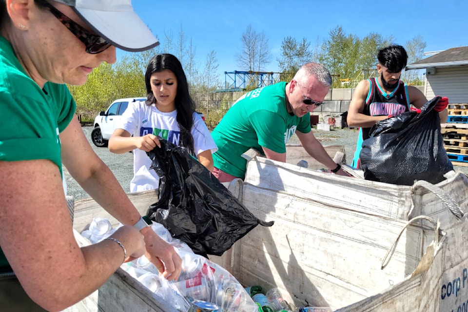 Family, friends, coworkers, and community volunteers came out to support the Saran family’s bottle drive on Saturday, April 29. (Kyler Emerson/91ԭ Advance Times)