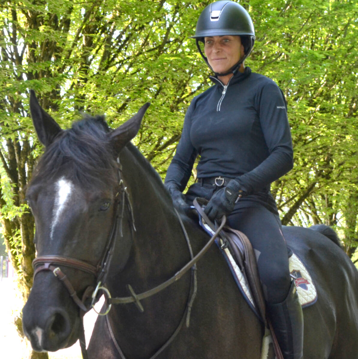 Laura-Jane (L.J.) Tidball has been a professional show jumper since she was a teenager, and now helps her family run the Thunderbird Show Stables in 91ԭ. (Kyler Emerson/91ԭ Advance Times)
