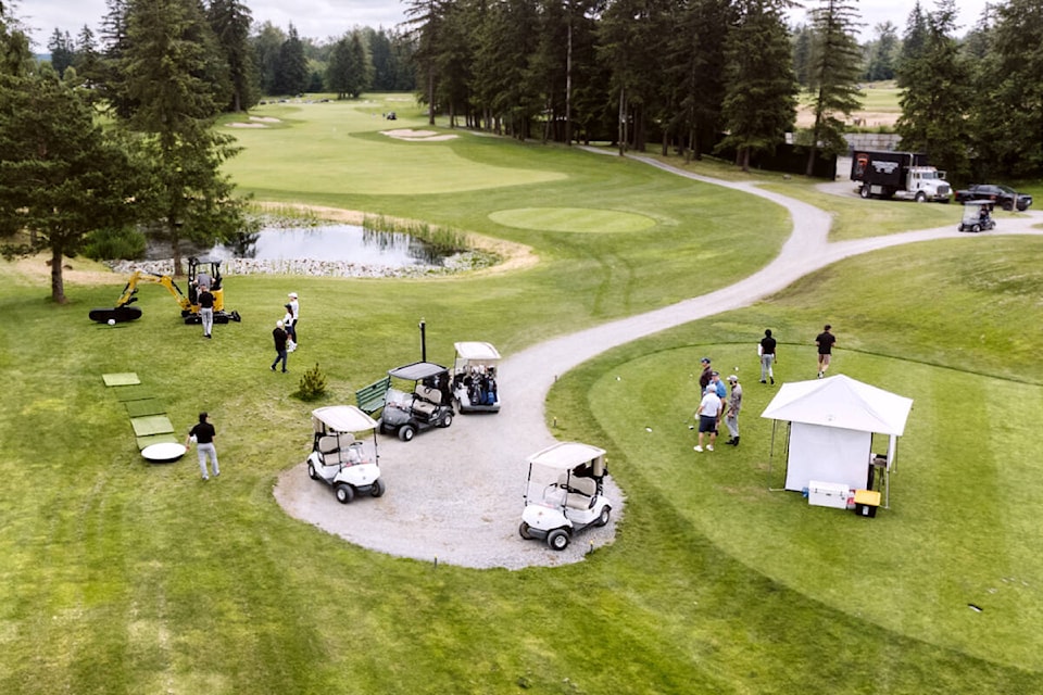 32886172_web1_230615-LAT-KE-SkidmoreFamilyGolfCharity-_2