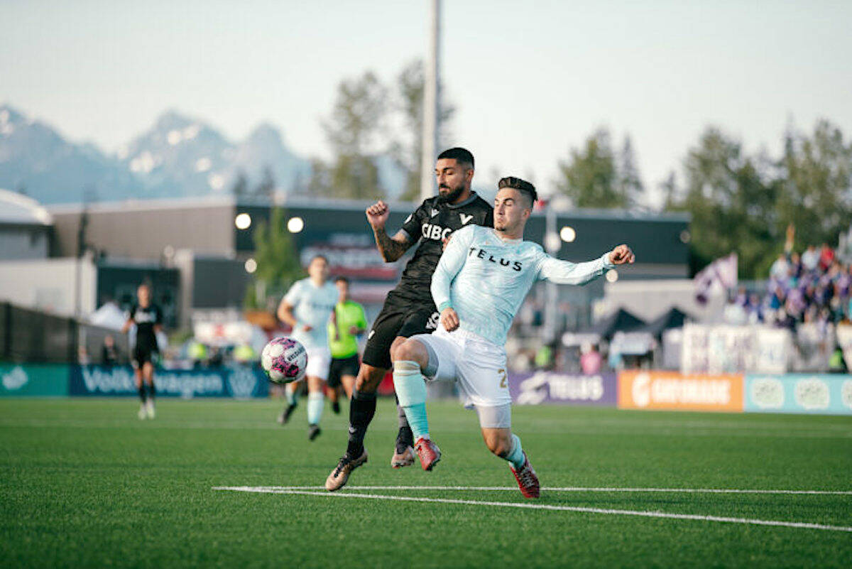 Vancouver聮s Shaan Hundal and Pacific聮s Thomas Meilleur-Gigu猫re contest a duel on Friday, June 2, at WIlloughby Stadium in 91原创. (Beau Chevalier/Vancouver FC/Special to 91原创 Advance Times)