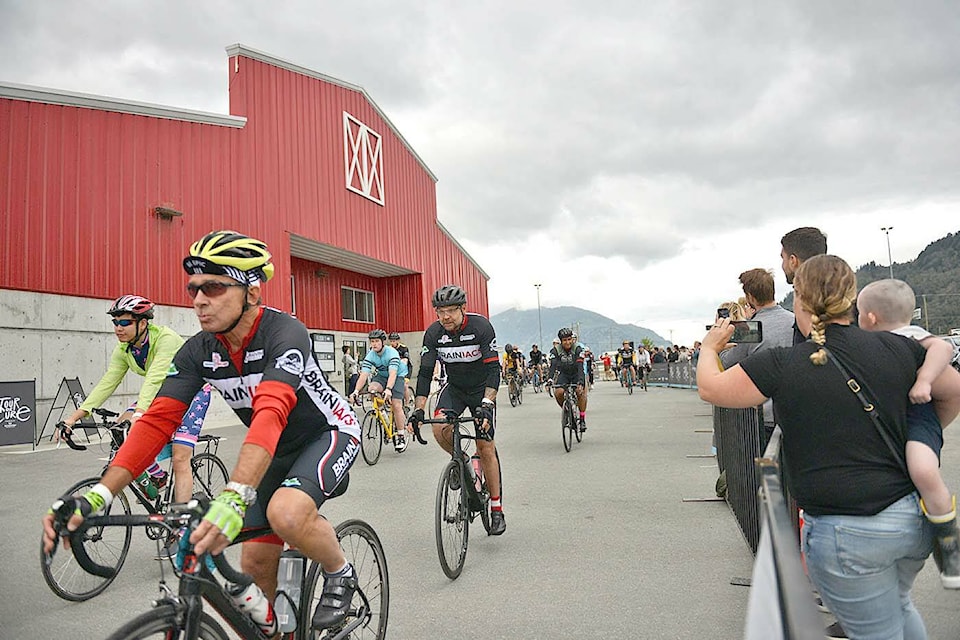 32921852_web1_tourdecure_2