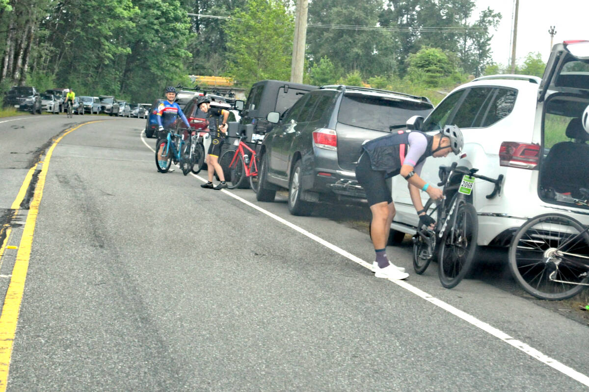 32986163_web1_230611-LAT-HC-GranFondo-._3