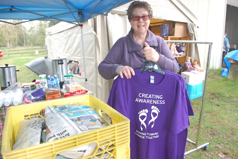 33140966_web1_220314-LAT-HC-fibromyalgiaEstateSale-._2