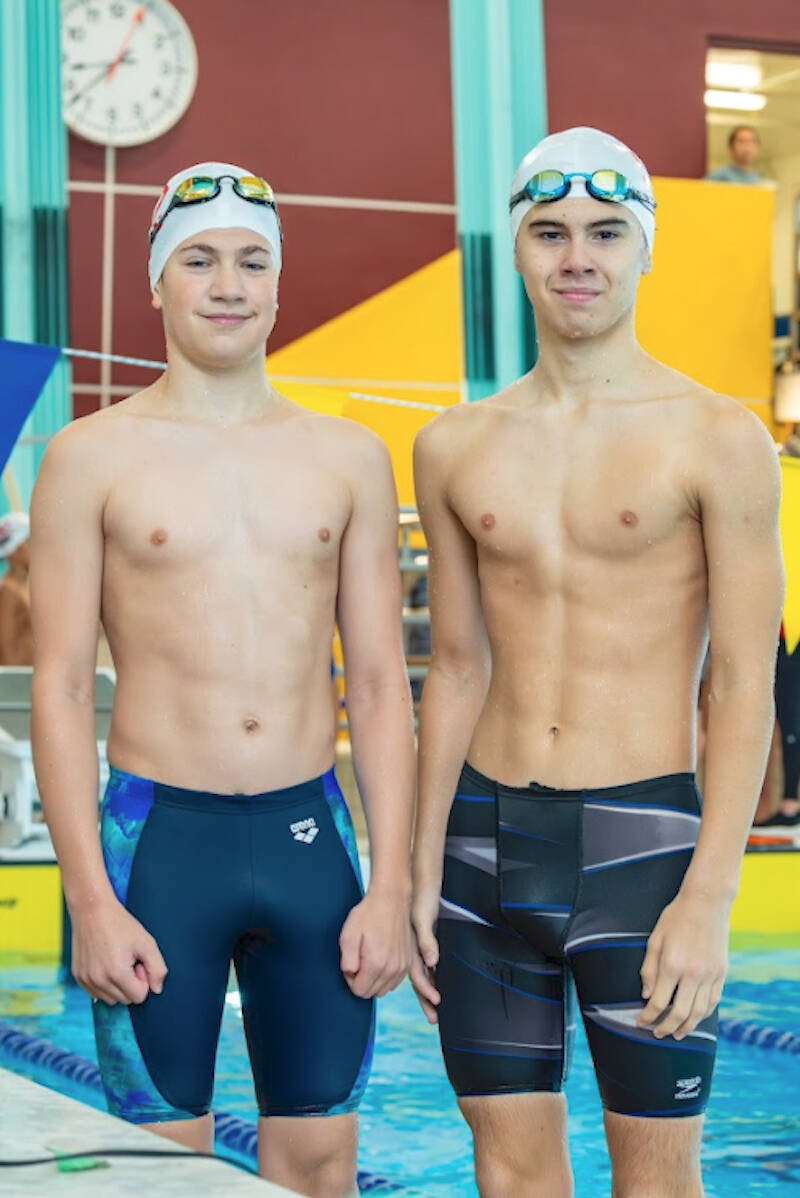 LOSC swimmers Cale LeCorre and Maddex Auchter at the Swim B.C. 2023 Summer Divisionals swim meet that drew 17 Vancouver and Fraser region clubs to the Walnut Grove Community Centre pool from Sunday, June 23 to Sunday, June 25. (Julian Sun/Special to 91原创 Advance Times)