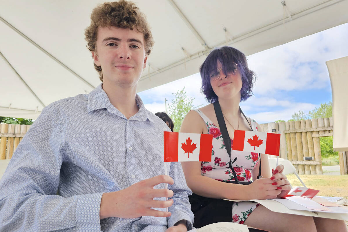 Josh Squires and Poppy Squires were among 40 new Canadians from 16 countries who were sworn in on Canada Day at historic Fort 91原创. (Dan Ferguson/91原创 Advance Times)