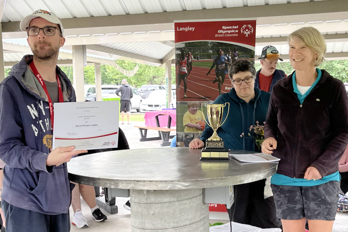 33269611_web1_230711-LAT-RH-SpecialOHonours-Athletes_7