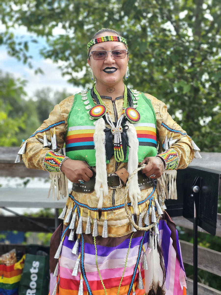 On Saturday, the indigenous exhibition at the Fort 91原创 Jazz and Arts Festival opened at Bedford Plaza. (Dan Ferguson/91原创 Advance Times)