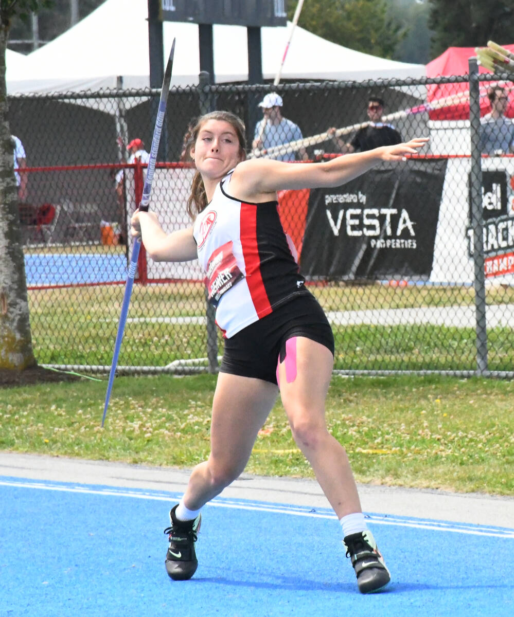 Dayley Reimer, 18, competed in the women javelin throw under 20 years old on Saturday, July 29 at the Canadian Track and Field Championships being held at McLeod Athletic Park. (Kyler Emerson/91原创 Advance Times)