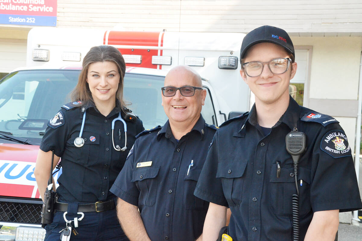 32923607_web1_230607-LAT-MC-HospitalAnniversaryAmbulance1